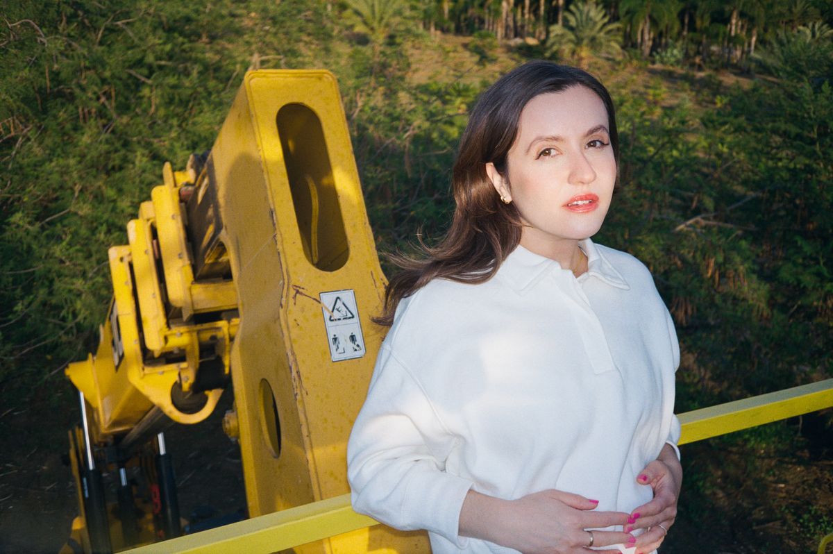 Jessy Lanza on Socializing, Self-Obsession, R&B, and Feeling Outside the Club