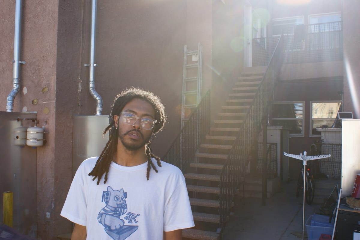 zayALLCAPS on R&B, Y2K Nostalgia, and Studying the Masters